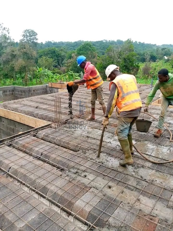 Coulage béton dalle Build Tech Innov