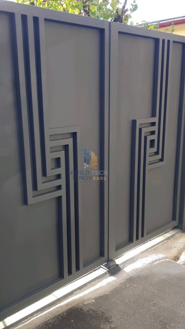 Portails et clôtures métalliques Build Tech Innov